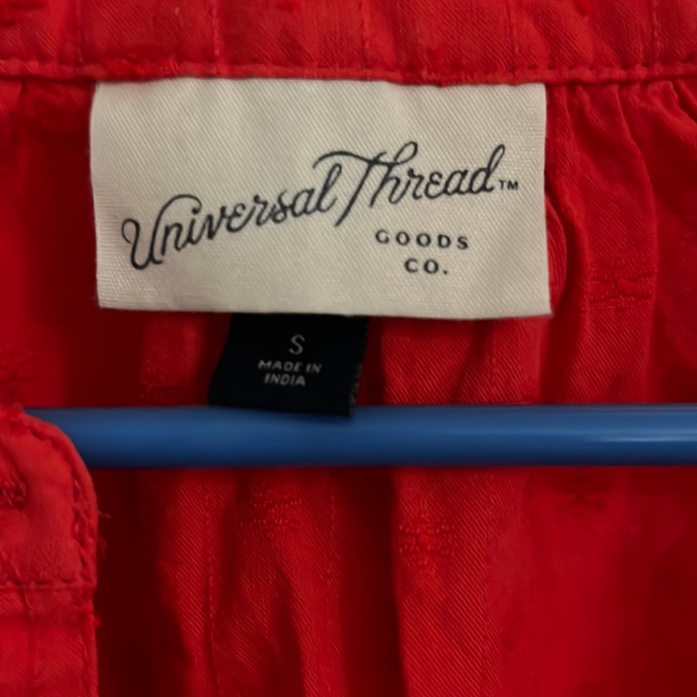 Universal Thread Sleeveless Top - Picture 2 of 6